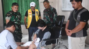 Karya Bakti TNI Kodam I/BB Salurkan Bantuan Kaki Palsu bagi Warga Nias