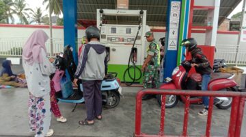 Anggota Koramil 01/Kuala Laksanakan Patroli, Jaga Keamanan dan Ketertiban di Wilayah