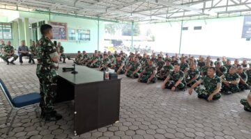 Usai Dampingi Pangdam, Dandim 0206/Dairi Berikan Jam Komandan kepada Seluruh Prajurit Kodim
