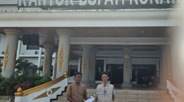Sengaja Sembunyikan Dokumen Anggaran, PKN Desak Bupati Rokan Hulu Pecat Kades Pemandang
