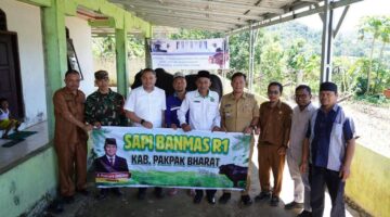 Hewan Kurban Dari Presiden RI Diserahkan Bupati Pakpak Bharat