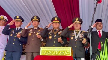 Saat Merah Putih Berkibar di Riau, Pangdam XIX/Tuanku Tambusai Berdiri Bersama Para Pemimpin Daerah