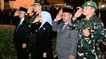 Dandim 0209/LB Hadiri Apel Kehormatan dan Renungan Suci HUT Ke-81 RI di TMP Rantauprapat