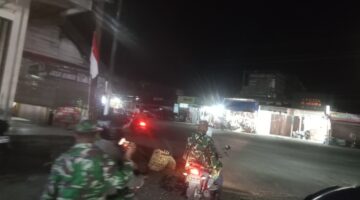 Anggota Koramil 01/Kuala Laksanakan Patroli Pantau Situasi Wilayah