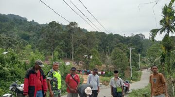 Babinsa Posramil Beutong Ateuh Banggalang Gelar Komsos Dengan Masyarakat Di Wilayah Binaan
