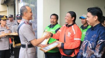 Hari Juang Polri, Polres Metro Bekasi Kota Perkuat Kebersamaan dengan Masyarakat