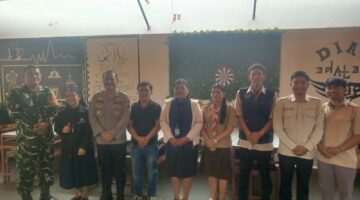 Menjelang Peralihan Dapur SPPG, Babinsa 07/Salak Pastikan Data Penerima MBG Sinkron