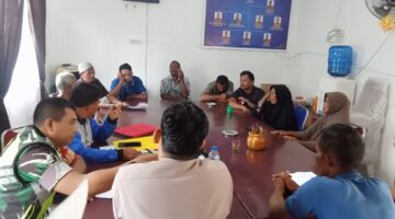 komunikasi sosial Babinsa Koramil 04 Beutong Dengan perangkat Desa Binaannya