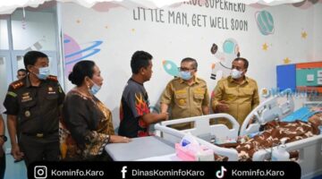 Bupati Karo Bersama Forkopimda Cek Langsung Kondisi Siswa Terdampak Gangguan Kesehatan Usai Konsumsi MBG