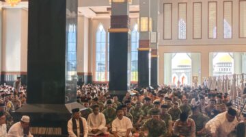 Parajurit Kodim 0108/Agara Hadiri Tablikh Akbar Memperingati Maulid Nabi Muhammad SAW di Masjid Agung At Taqwa