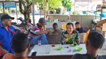 Jaring Calon Prajurit Unggul, Babinsa Koramil 01/Kuala Komsos Dengan Pemuda Terkait Rekrutmen TNI
