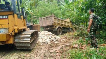 Satgas TMMD ke-130 Kodim 0108/Agara Terus Kebut Penimbunan Jalan